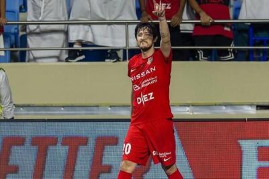 دردسر مربی پرتغالی شباب الاهلی در نبود سردار آزمون
